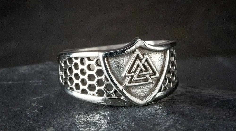 Large Ring Selection