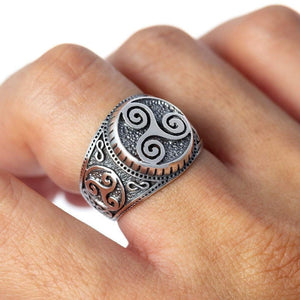 Triskelion Viking Ring