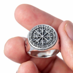 Vegsvisir and Celtic Knot-Work Viking Ring