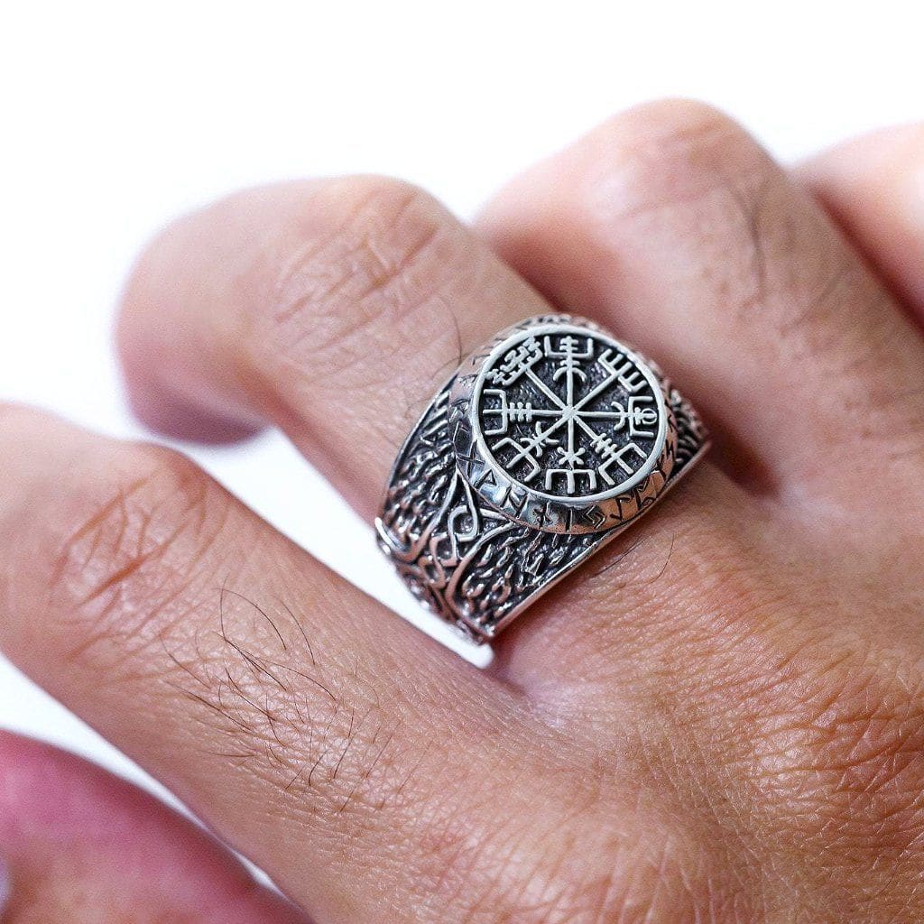 925 Sterling Silver Vegvisir and Runes Ring - Norse Spirit