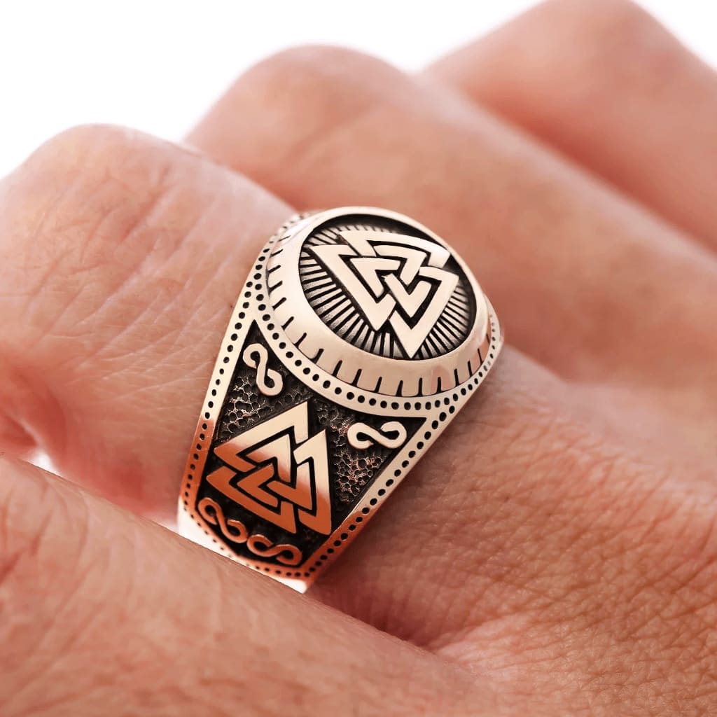 Valknut signet ring
