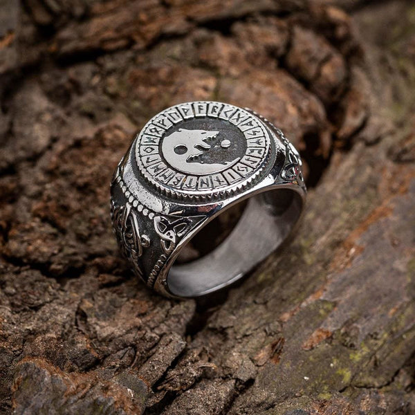 stainless-steel-wolf-and-rune-