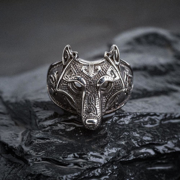 stainless-steel-wolf-head-