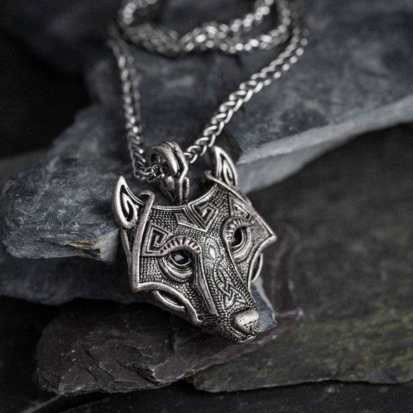 Wolf Head Viking Pendant - Metal Chain - Norse Spirit